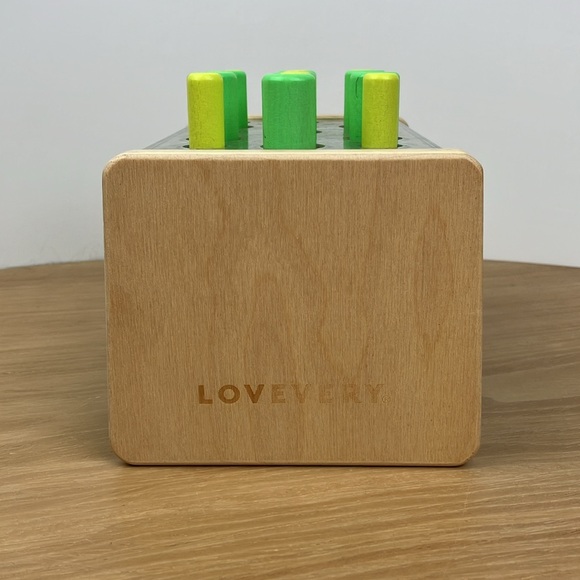 Lovevery Wooden Posting Stand - Picture 3 of 5